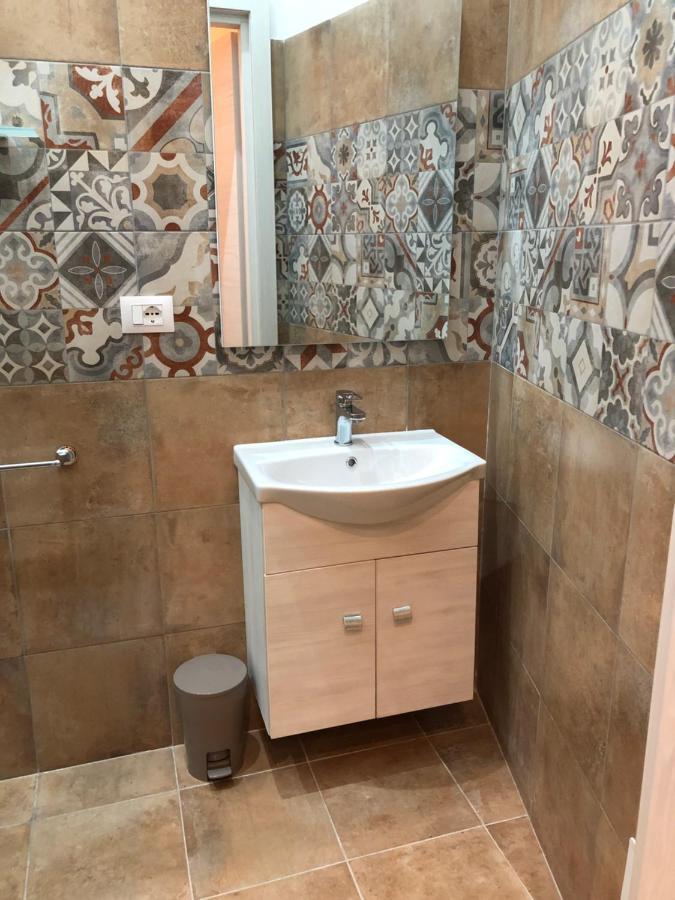 אבולה B&B Meliora Rooms מראה חיצוני תמונה