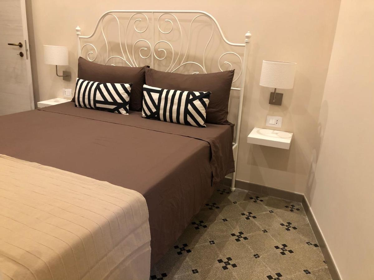 אבולה B&B Meliora Rooms מראה חיצוני תמונה
