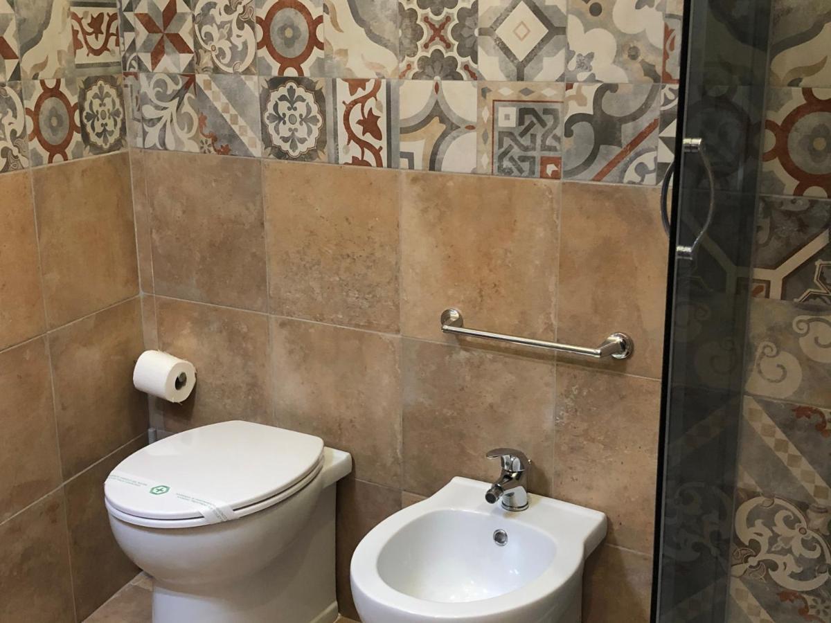 אבולה B&B Meliora Rooms מראה חיצוני תמונה